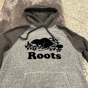 Roots Sweatshirt, size XS